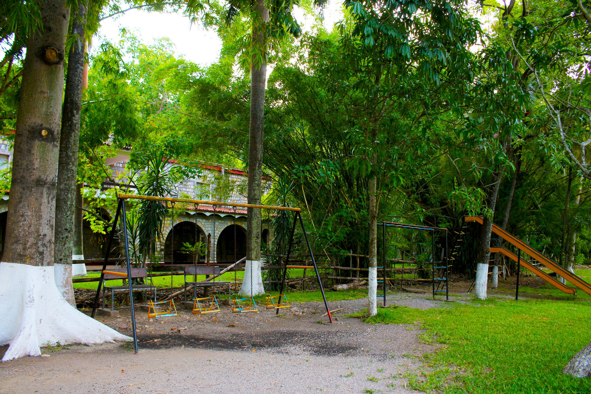 Hotel Spa Taninul Los Puentes Luaran gambar